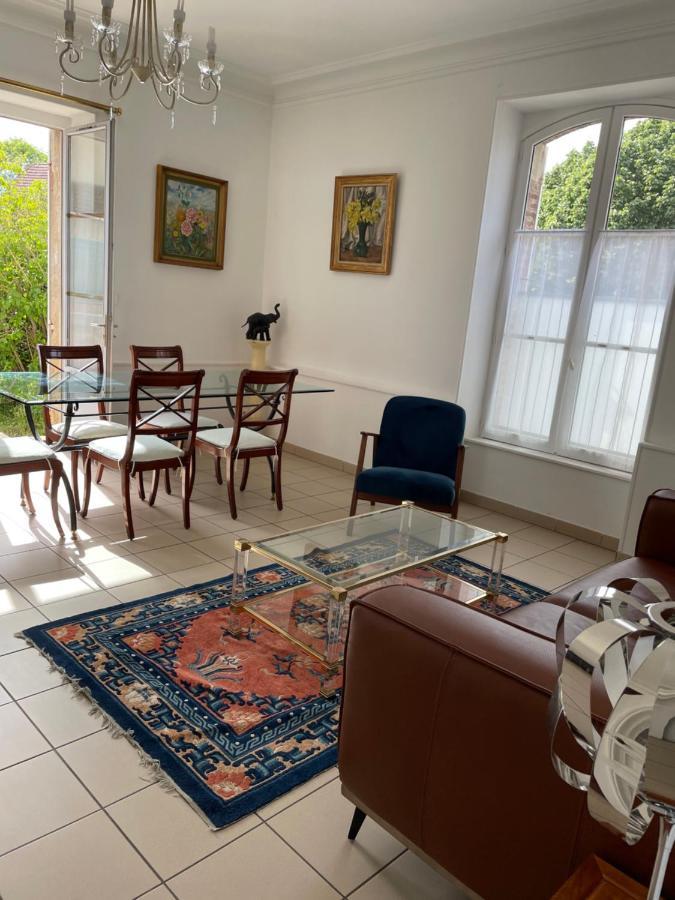 Gite Les Minimes Avallon Eksteriør billede
